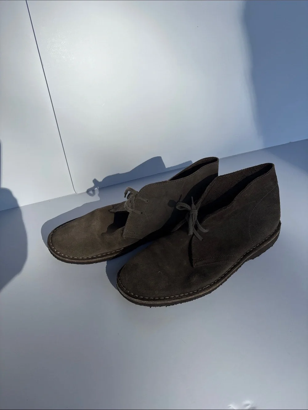 J.Crew 1990 MacAlister Suede Chukka Boot Made In Italy Desert 11 Grey Taupe shoe